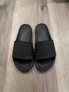 Gucci sandals